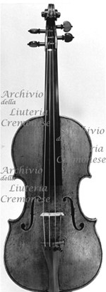 1715-20Violino3 a.jpg