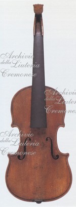 1720ViolinoGillot a.jpg